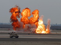 Explosions_at_Miramar_Airshow